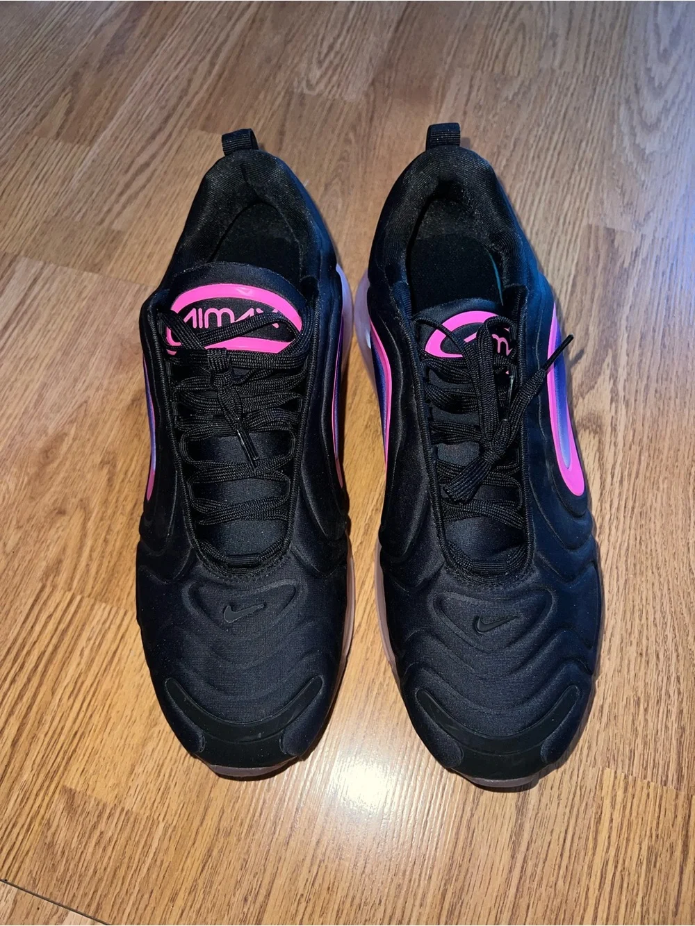 Nike Air Max 720